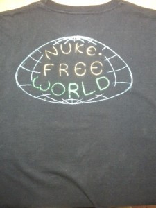 Nuke-Free World, back / 後